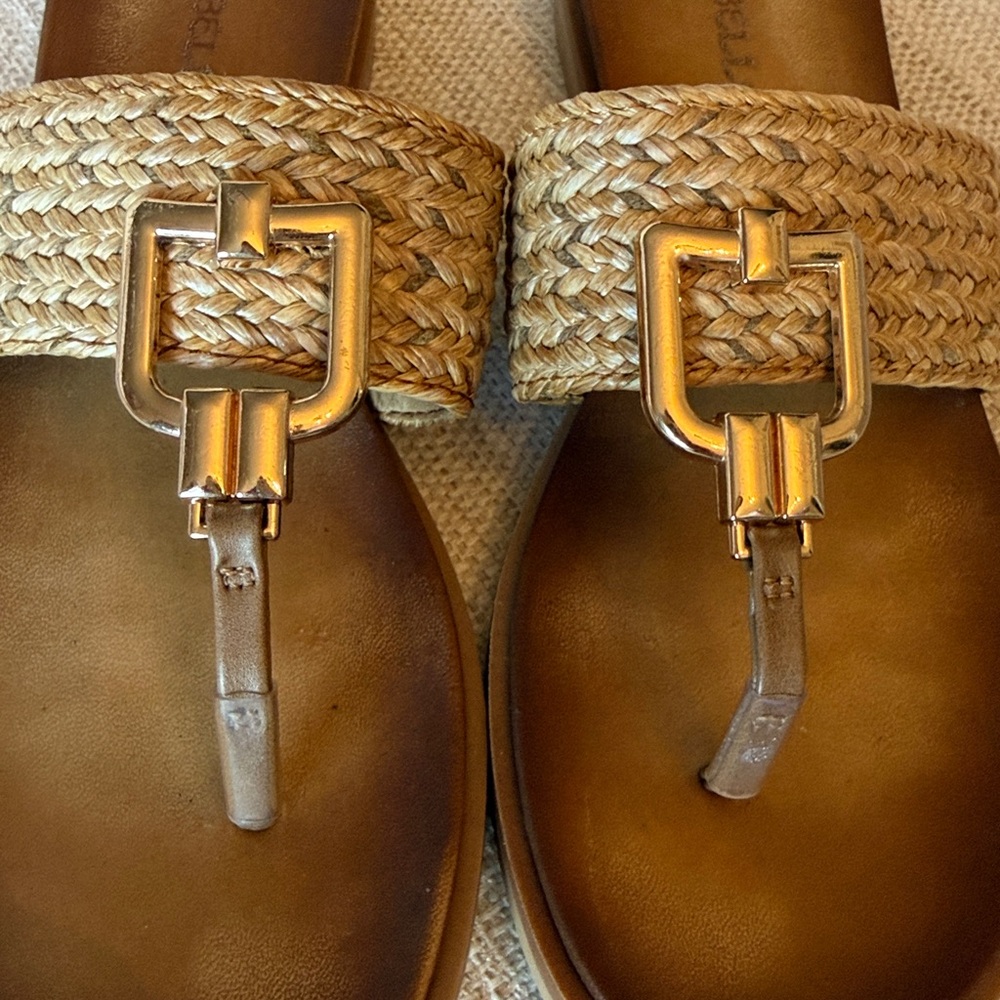 MARBELLA sandals. Excellent condition - Picture 2 of 4